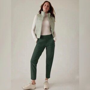 Athleta Green Stellar Trouser (Seaweed Snack)